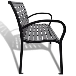 Banc de jardin au style industriel