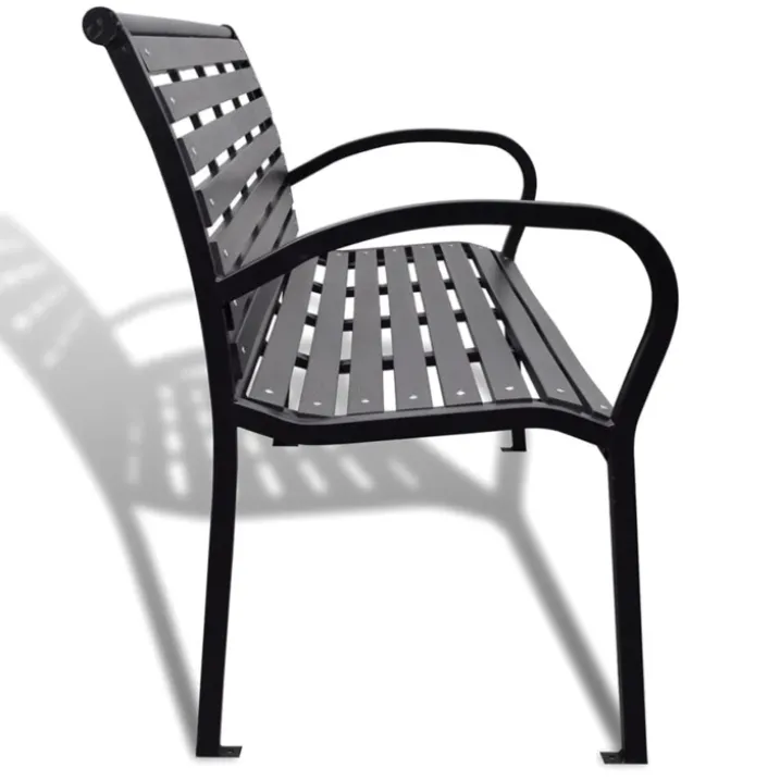 Banc de jardin au style industriel
