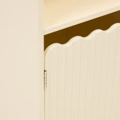 Bibliothèque enfantmaison avec portes
