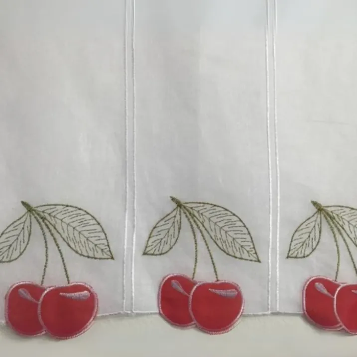 Brise bise brodé griottes