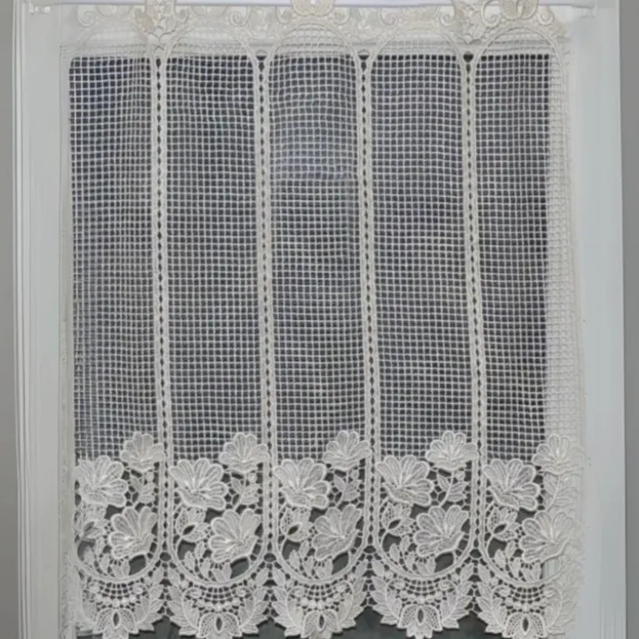 Brise bise en macramé fleuri