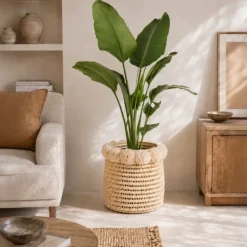 Cache-pot tressé avec pompons