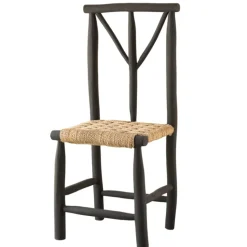 Chaise en bois noir et assise en paille