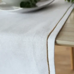 Chemin de table avec feston en jute
