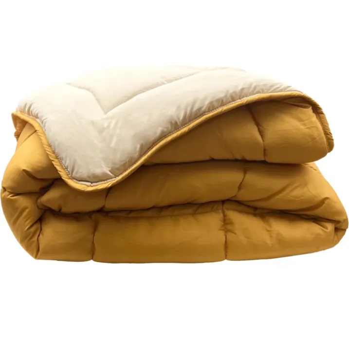 Couette légère réversible bicolore en microfibre 200 gr/m²