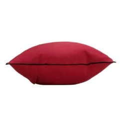 Coussin avec surjet en coton recyclé