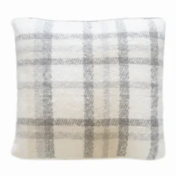 Coussin à carreaux effet mohair avec dos sherpa