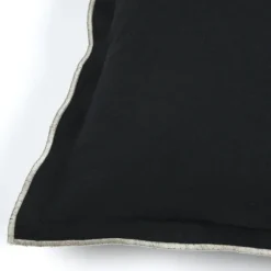 Coussin coton volant plat feston noir