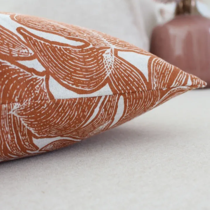 Coussin décoratif déhoussable motif feuillage tropical