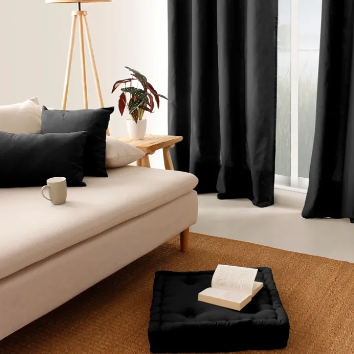 Coussin de sol uni en pur coton