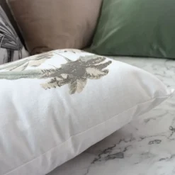 Coussin déhoussable en coton recyclé et imprimé
