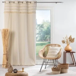 Coussin déhoussable en coton tissé avec franges et rayures en relief