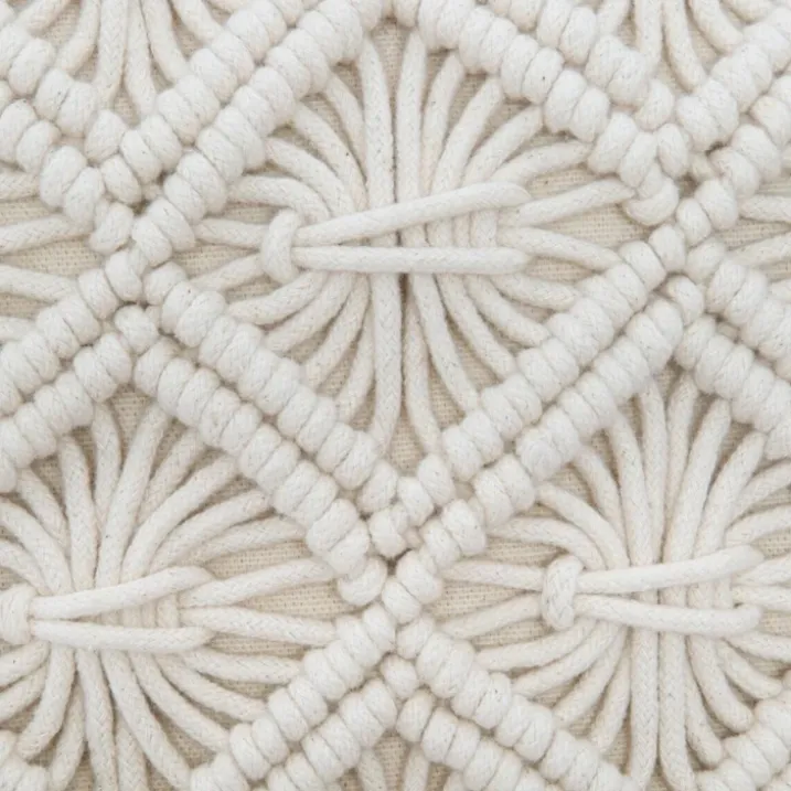 Coussin déhoussable en macramé