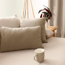Coussin déhoussable uni en coton