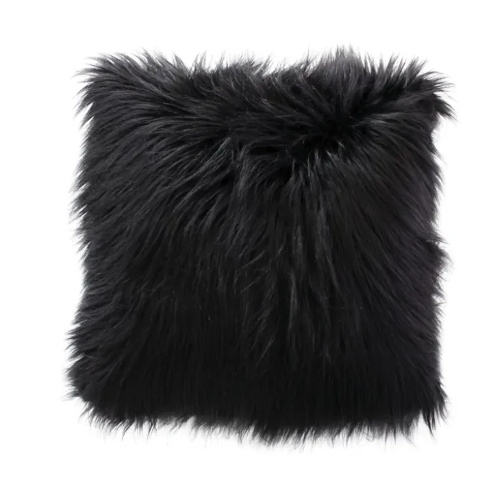 Coussin déhoussable uni imitation fourrure