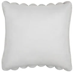 Coussin en imitation fourrure ultra douce à bandes
