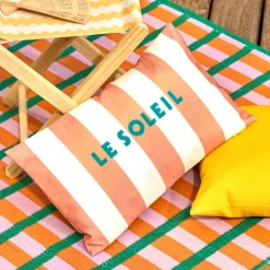 Coussin extérieur rayé