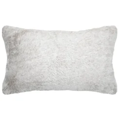 Coussin imitation fourrure brodé