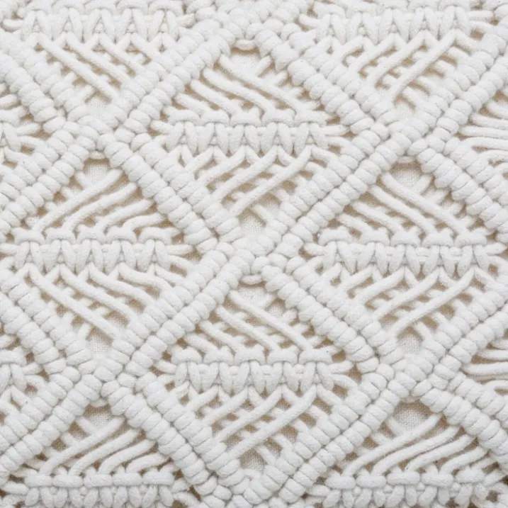 Coussin macramé à franges
