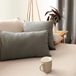 Coussin non déhoussable en coton uni