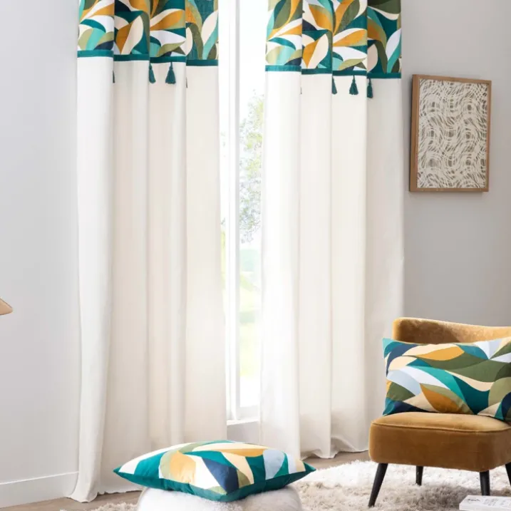 Coussin polycoton motif feuilles graphiques