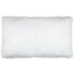 Coussin rectangulaire imitation peau de mouton
