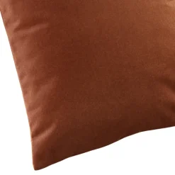 Coussin velours effet peau de pêche