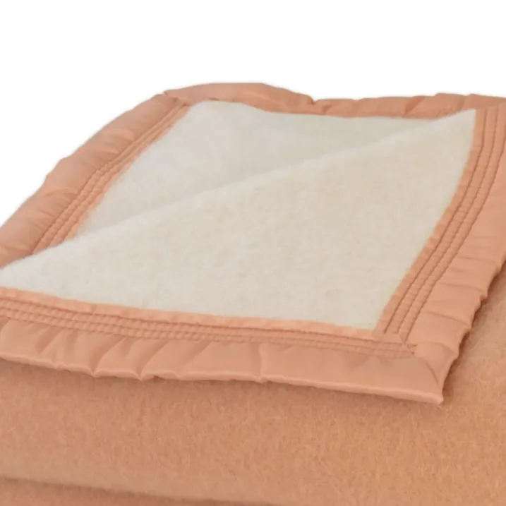 Couverture en 100% pure laine vierge 500g/m²