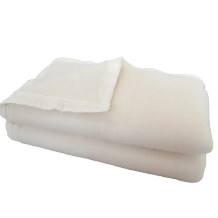 Couverture en 100% pure laine vierge 500g/m²