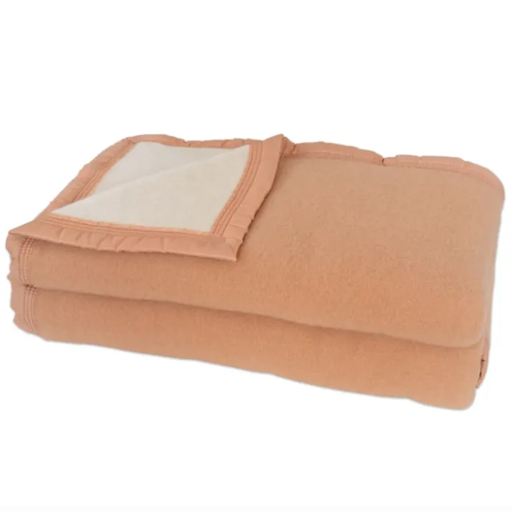 Couverture en 100% pure laine vierge 500g/m²