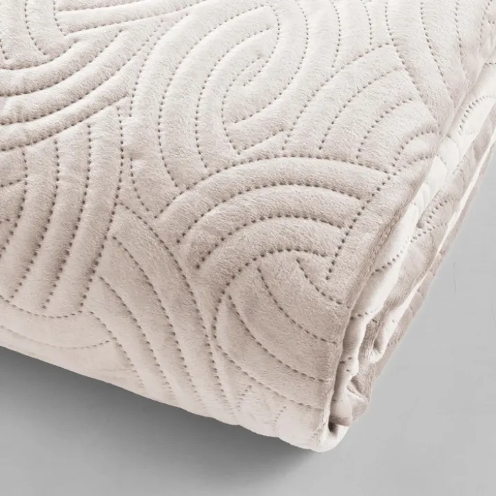 Couvre-lit 3 pièces matelassé velours + deux taies