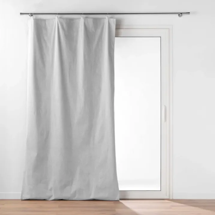 Doublure thermique avec anneaux pour rideaux