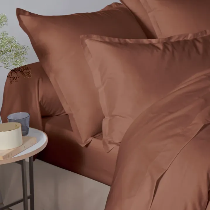 Drap en satin de coton uni