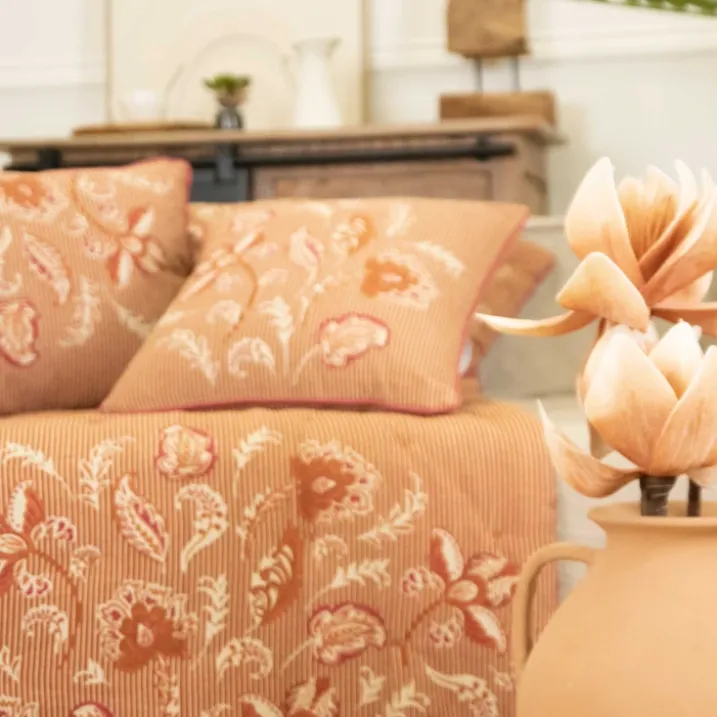 Édredon décoratif en polylin motif floral