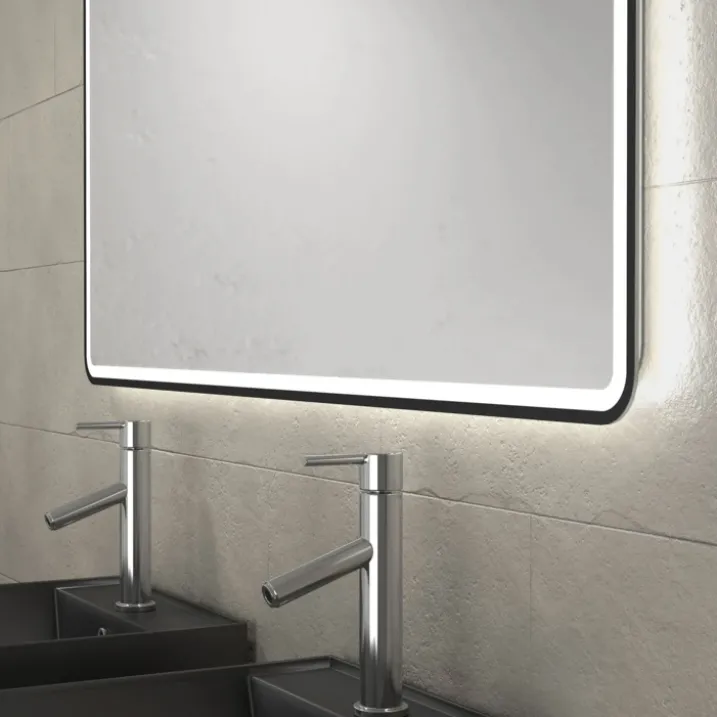 Ensemble de salle de bains avec 2 vasques et 1 miroir rectangulaires à led