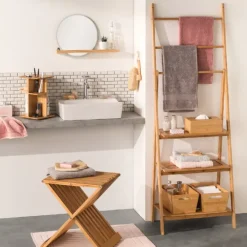Etagère et porte serviette