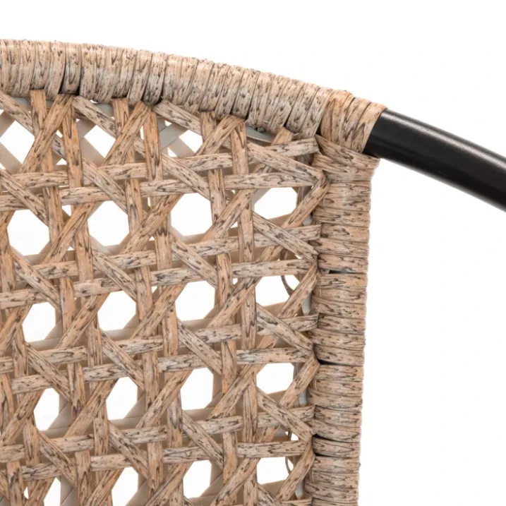 Fauteuil en résine tressée façon cannage