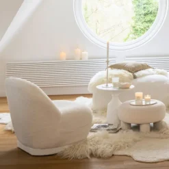 Fauteuil moelleux velours effet bouclette