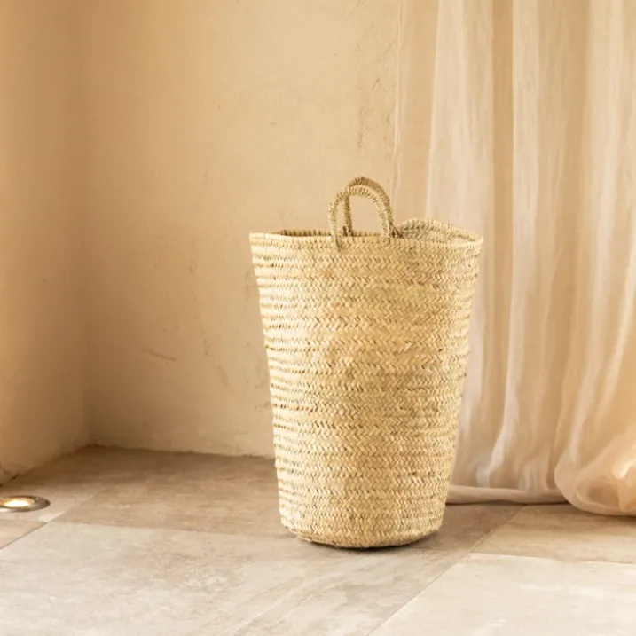 Grand panier en feuilles de palmier avec anse