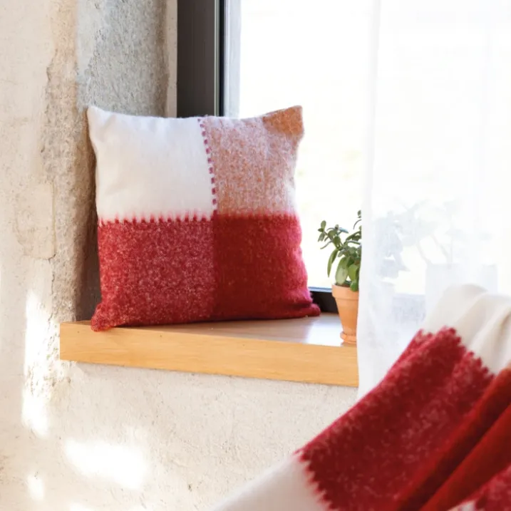 Housse de coussin à carreaux aspect mohair