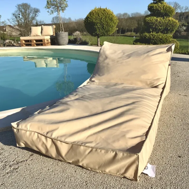 Housse de matelas bain de soleil