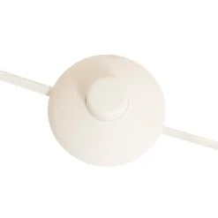 Lampadaire en acier design épuré