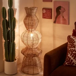 Lampadaire en jute et acier design