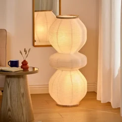 Lampadaire sculptural en papier avec double éclairage