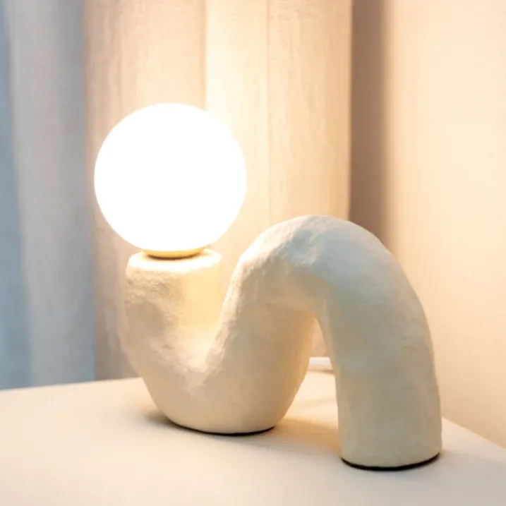 Lampe à poser design en pierre