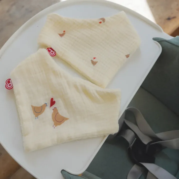 Lot 2 bavoirs bandanas Love