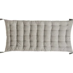 Matelas de sol à pompons