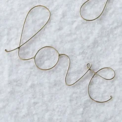 Mot fil de laiton doré "LOVE"