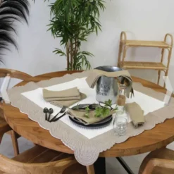 Nappe de jeux carré de table