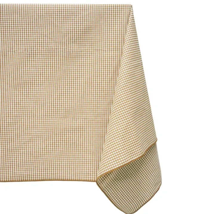 Nappe rectangulaire enduite à carreaux